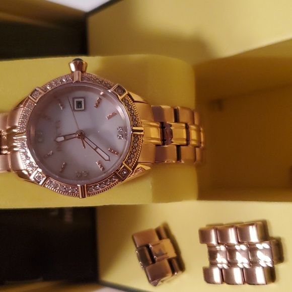 NWT Invicta Lady Angel rose gold watch - Picture 3 of 8